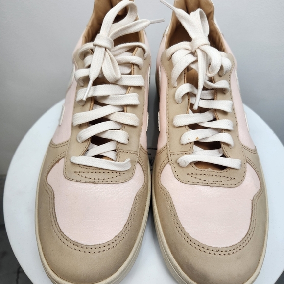 Veja V-10 Silk Quartz Sneakers | Women’s Size 10 - Picture 7 of 10